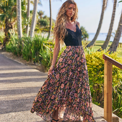 postcards from paradise skirt black floral