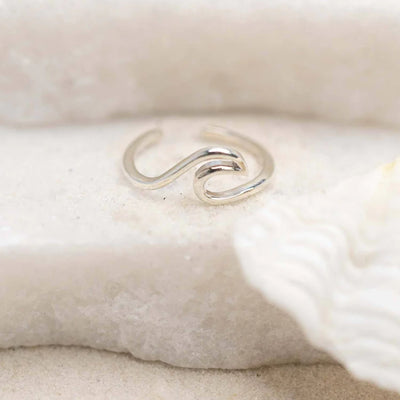 wave toe ring